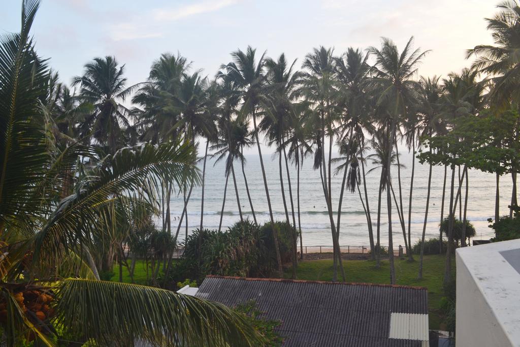 Surf Lanka Hotel มาตารา ภายนอก รูปภาพ